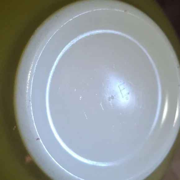 Vintage Green Pyrex Floral Mixing Bowl 2Q - Picture 2 of 4